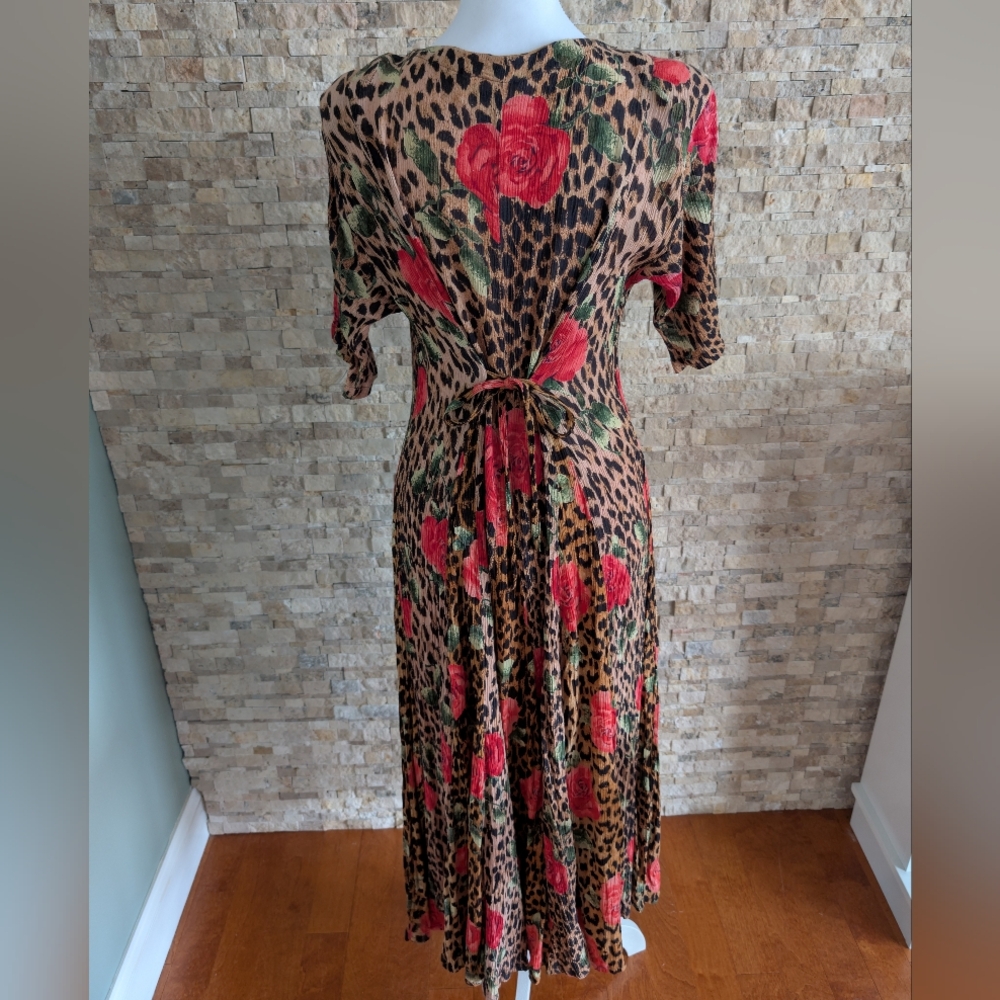 Vintage 90s Leopard and Rose Print Crinkle Rayon Midi Dress 70s Inspired Sz S image 2